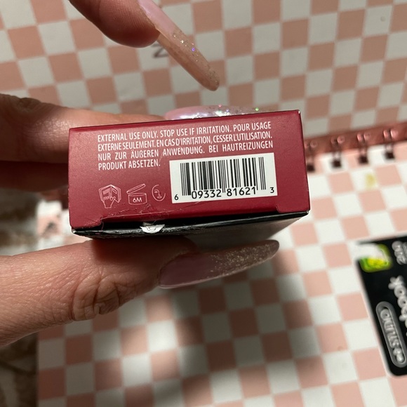 Brand New E.l.F putty blush in “tathiti” - Picture 6 of 6